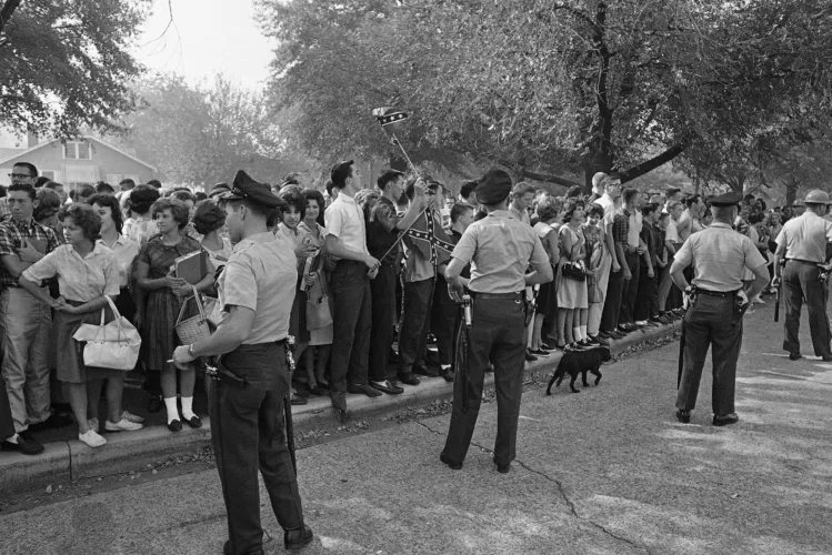 School integration, 1963